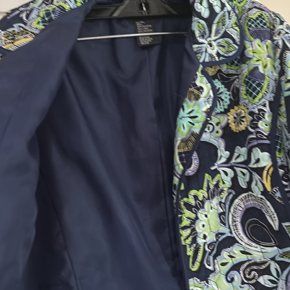 R.Q.T  Floral Coats, Jackets  new - Picture 4 of 8